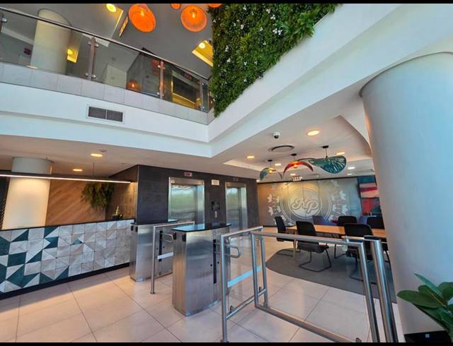 BUSINESS PROPERTY TO RENT IN MENLYN